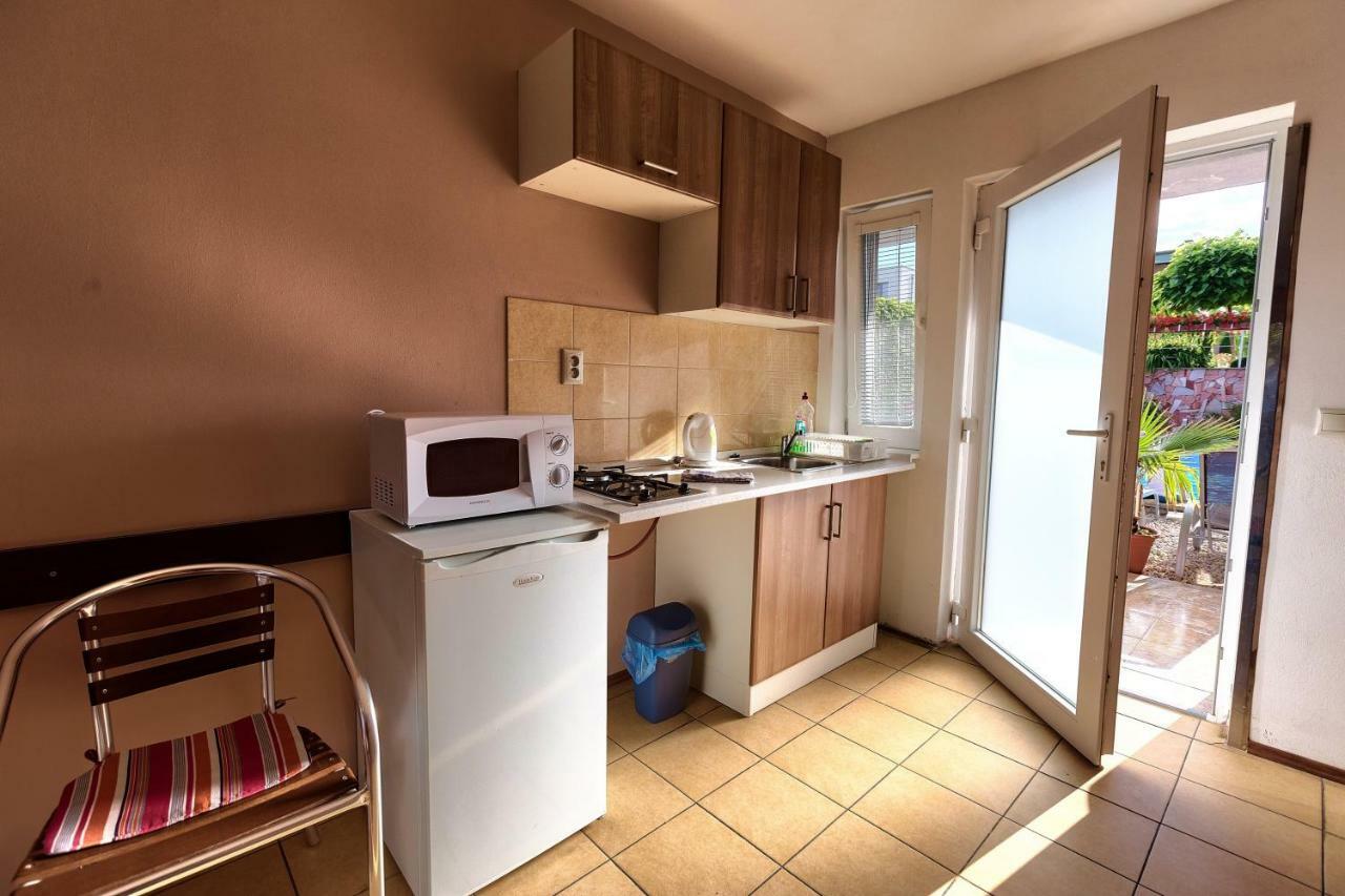 Apartmánový dom RED Hotel Podhájska Esterno foto
