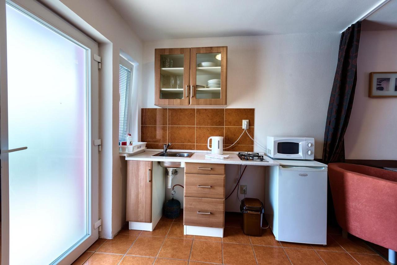 Apartmánový dom RED Hotel Podhájska Esterno foto